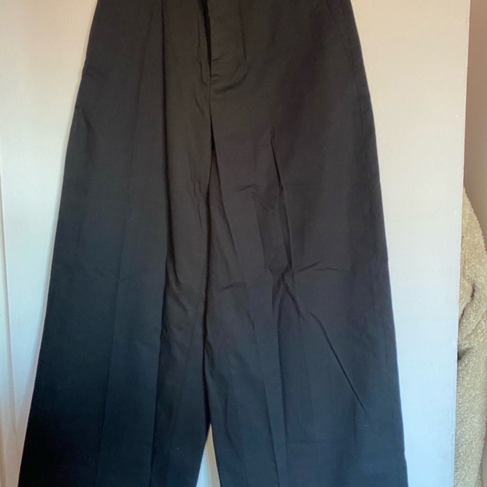 Uniqlo Women's Black Wide-Leg Pants